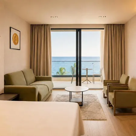 Chaonian Hotell