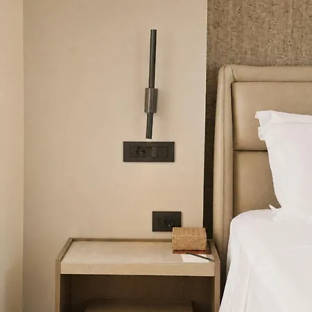 Hotel Chaonian 5*